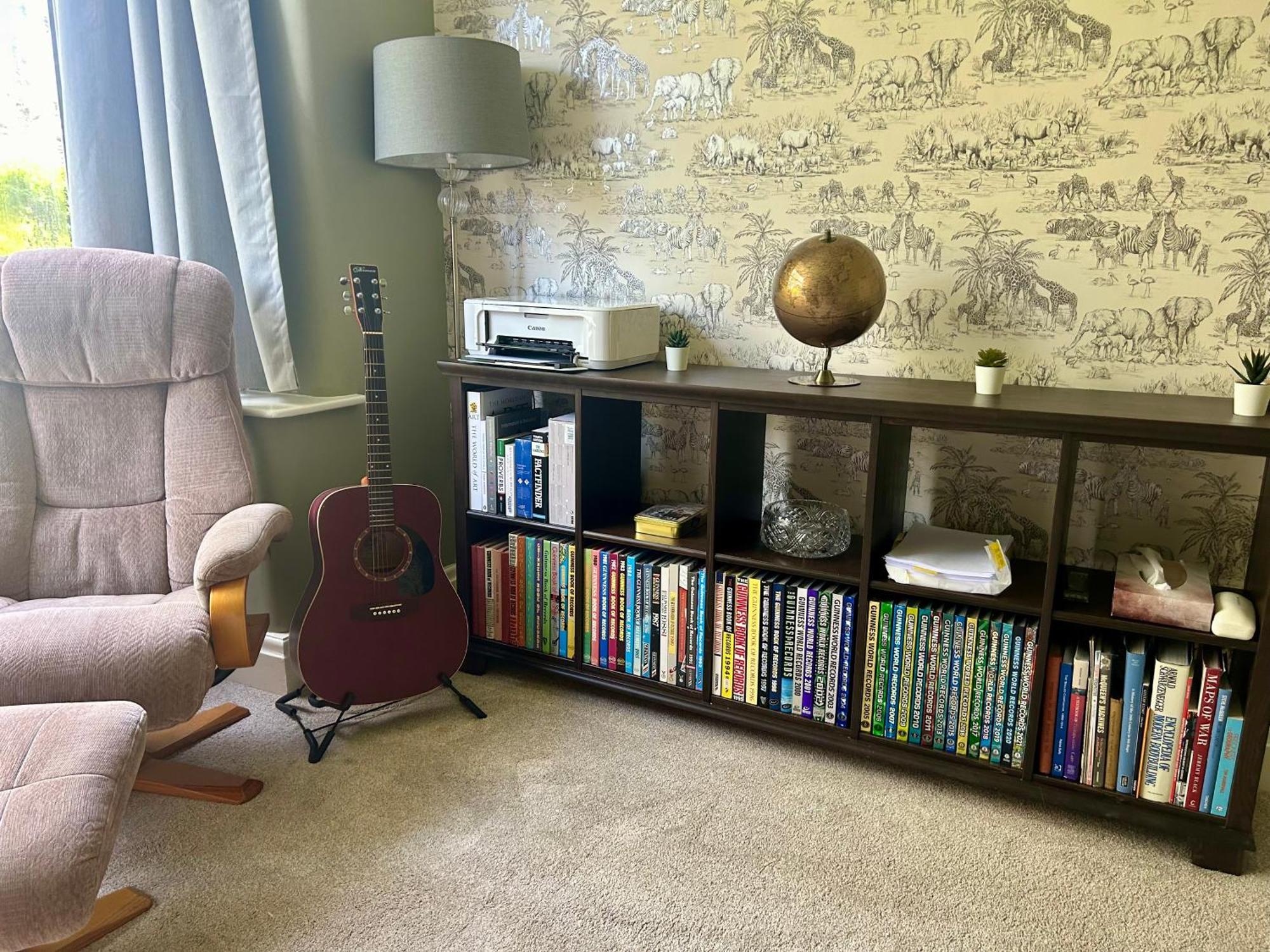 Lovely, Large Double Bedroom With Park View In Home Hazel Grove Ngoại thất bức ảnh